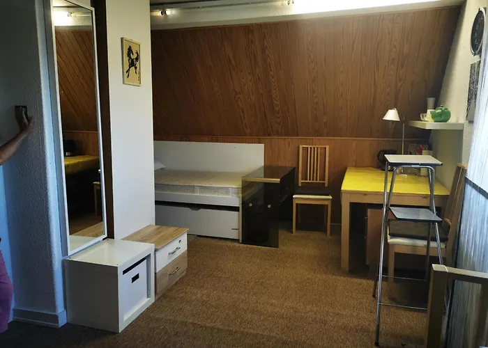 Ferienwohnung Zimmer * Дармштадт